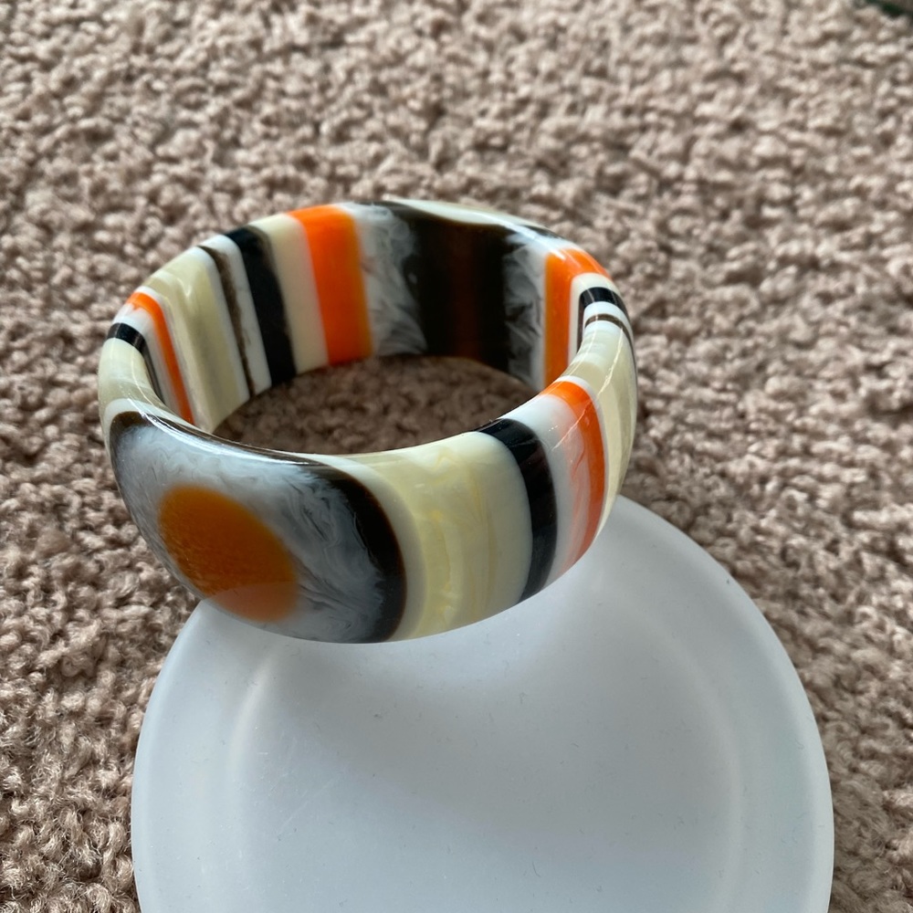 Colorful enamel bracelet